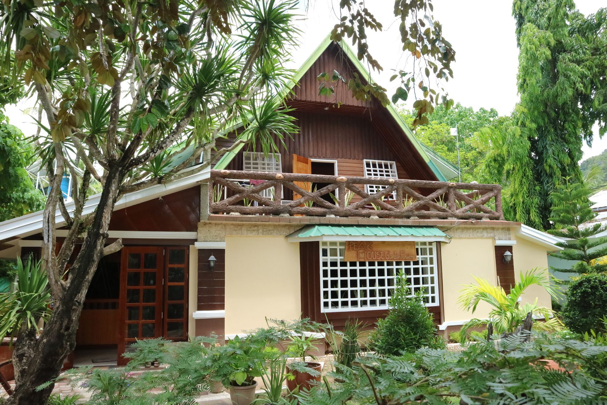 Peak House Garden Pension El Nido Exteriör bild